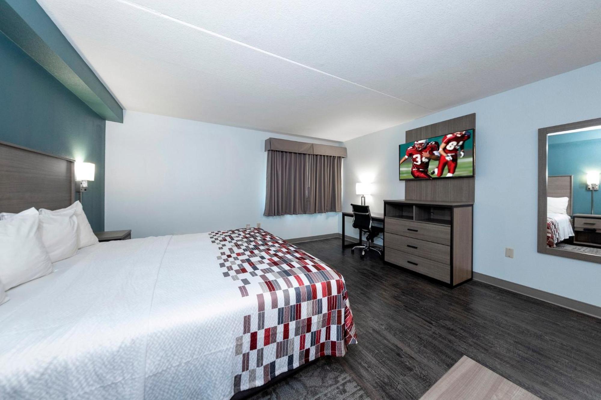 Red Roof Inn & Suites Wilmington - New Castle Exterior foto